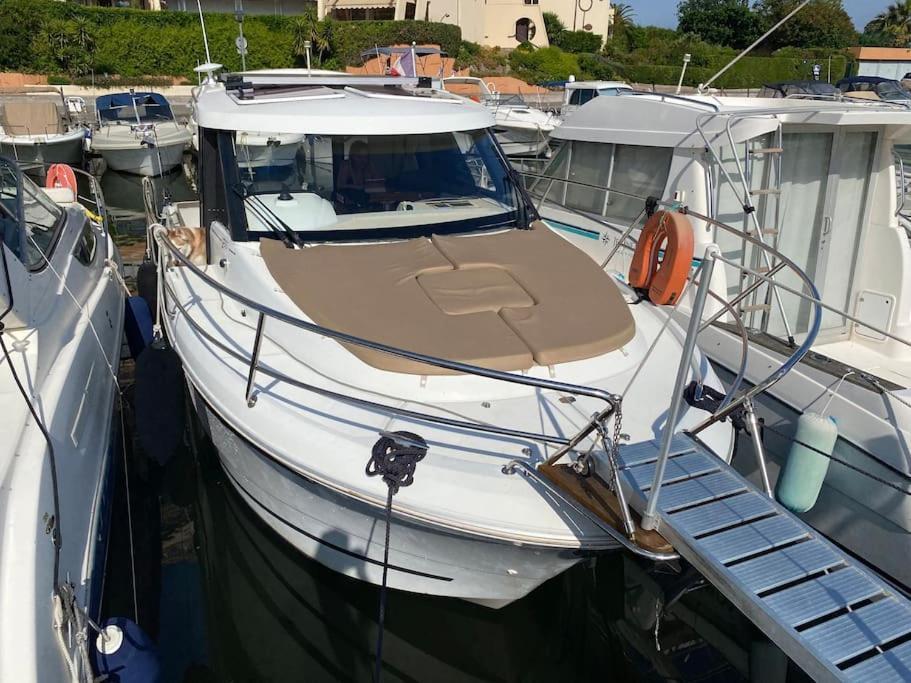 Sejour Sur Bateau De Plaisance Ξενοδοχείο Mandelieu Εξωτερικό φωτογραφία